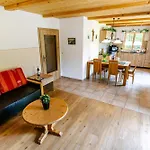 Meisterbauerhof Appartamento *